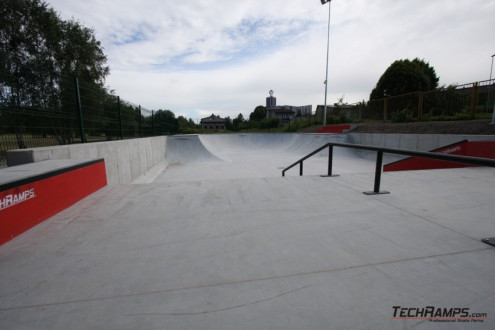 Nowy Betonowy Skatepark Techramps w Radzionkowie!